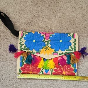 Mexico embroidered clutch handbag/wristlet